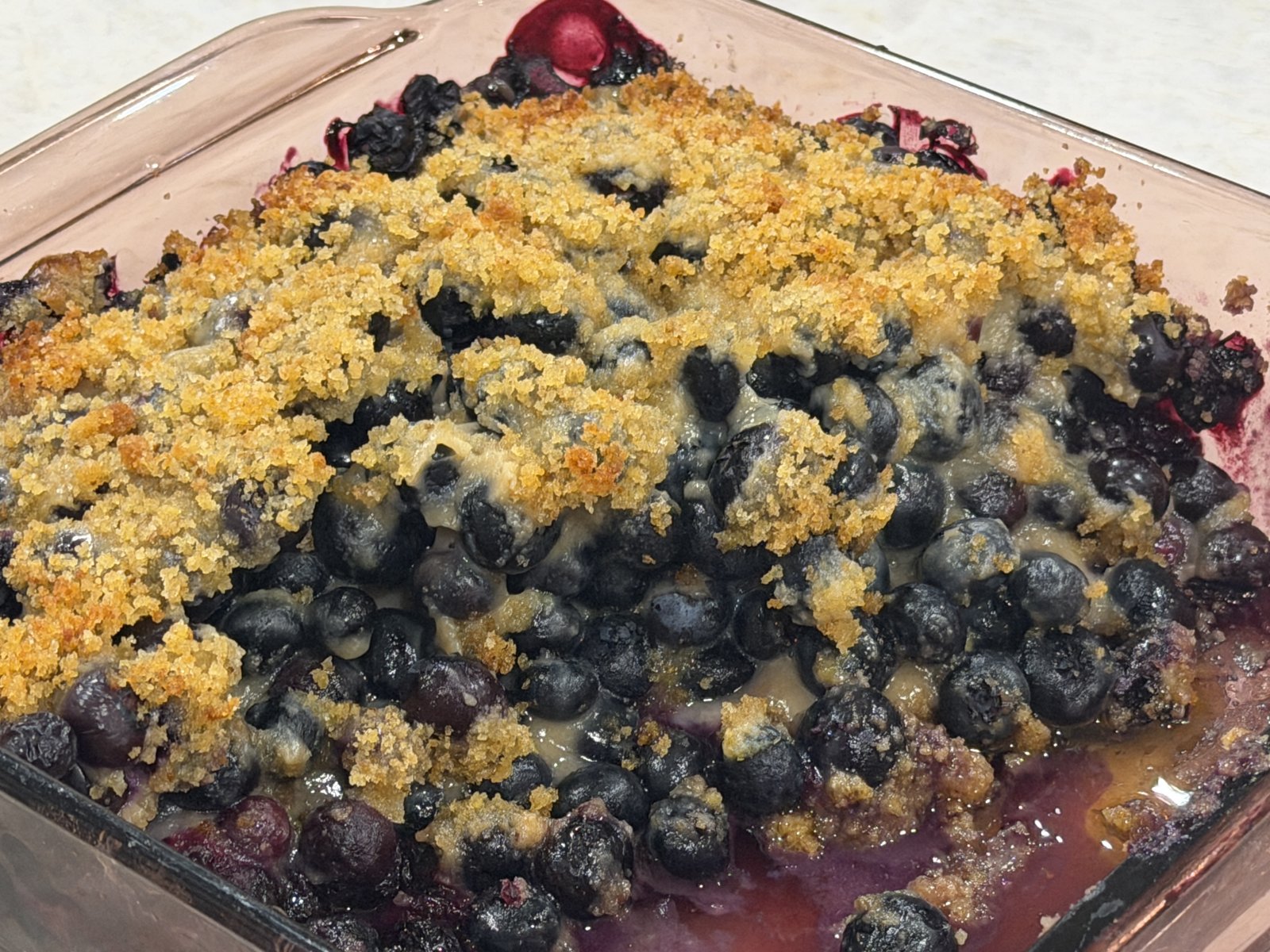 Nae Nae’s Blueberry Crumble Pie