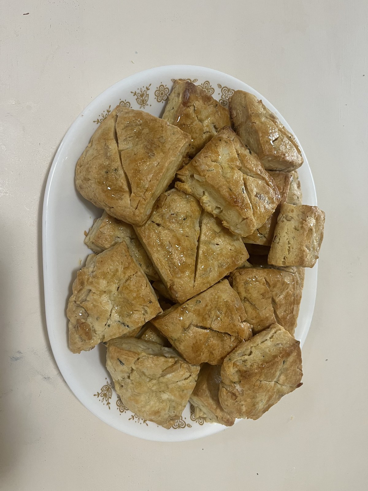 Rosemary, Almond, and Honey Scones aka “Lembas Bread”
